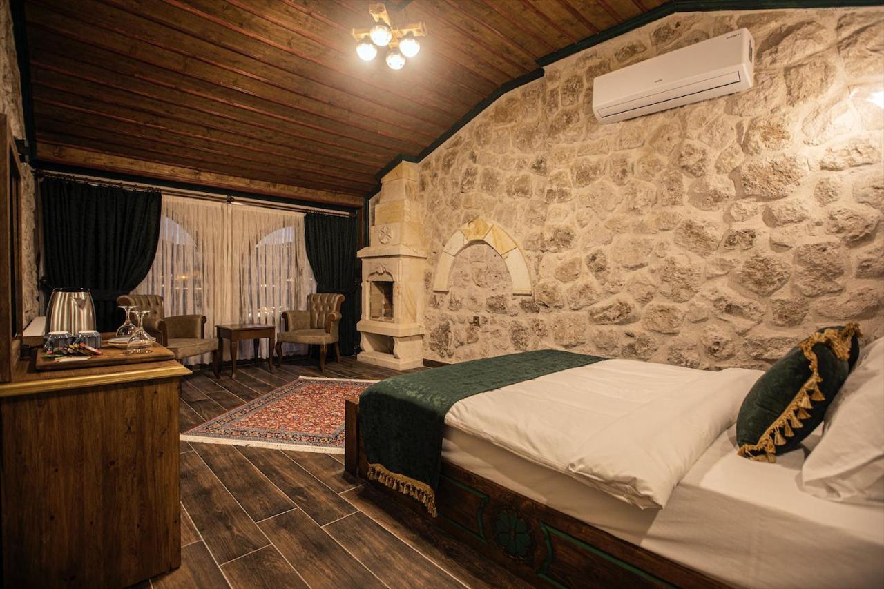 Ada Cave Suites Гореме Экстерьер фото