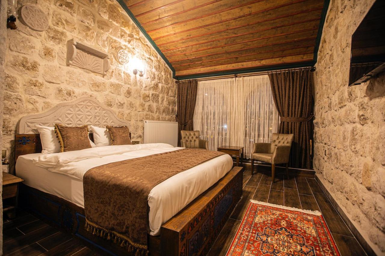 Ada Cave Suites Гореме Экстерьер фото