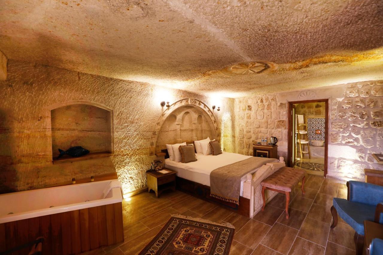 Ada Cave Suites Гореме Экстерьер фото